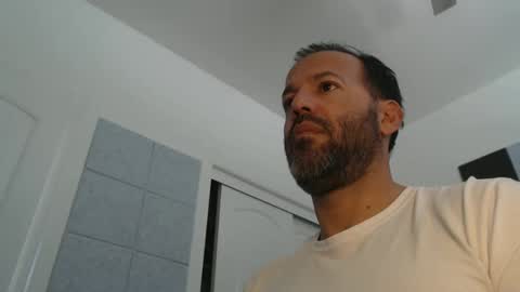 EdgeM online show from February 26, 2025, 7:49 pm