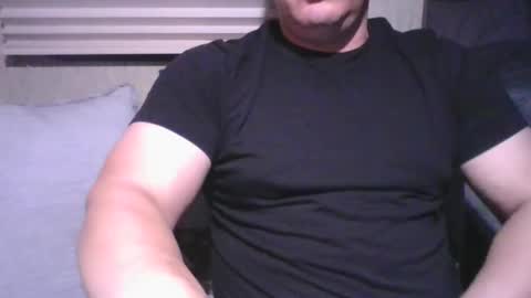 edge_mee online show from September 18, 2025, 9:22 am