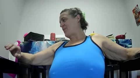 Angel online show from December 12, 2024, 3:37 pm