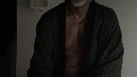 Dad online show from November 28, 2025, 4:15 am