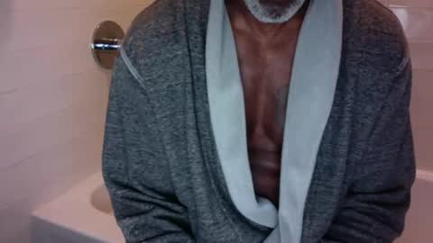 Snapshot of edgingdaddy chatting on May 7, 2026, 11:48 am Dad online show from May 7, 2026, 11:48 am