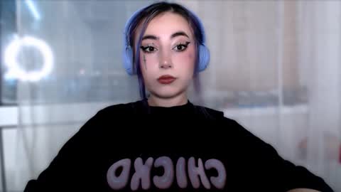 Snapshot of ediefris chatting on November 20, 2025, 8:52 pm fickle demon made of clumps of matter online show from November 20, 2025, 8:52 pm