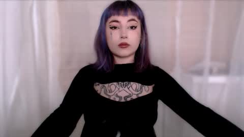 Snapshot of ediefris chatting on December 13, 2025, 11:43 pm fickle demon made of clumps of matter online show from December 13, 2025, 11:43 pm