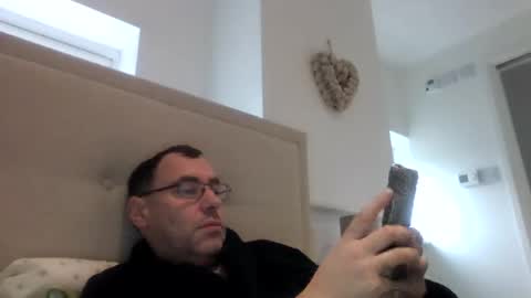 Snapshot of edinandy77 chatting on December 18, 2025, 10:21 am edinandy77 online show from December 18, 2025, 10:21 am