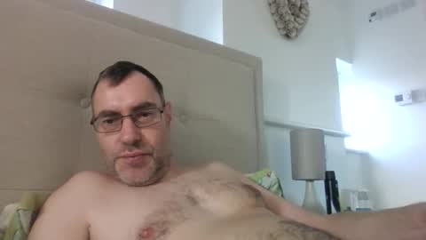 Snapshot of edinandy77 chatting on December 19, 2025, 12:12 pm edinandy77 online show from December 19, 2025, 12:12 pm