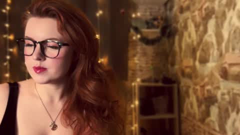 Friendly neighbourhoud redhead  online show from January 17, 2025, 11:51 pm