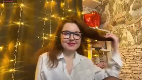 Friendly neighbourhoud redhead  online show from February 13, 2025, 2:12 am