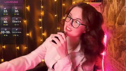 Friendly neighbourhoud redhead  online show from September 9, 2025, 12:21 am