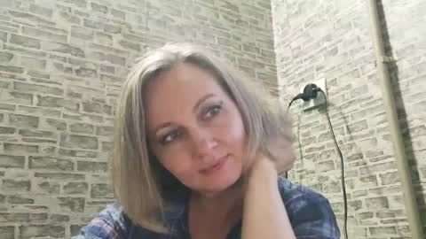 edithmanning online show from January 21, 2025, 1:54 pm