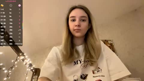 Dana online show from October 1, 2025, 3:51 pm