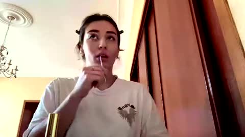 edrawashko online show from July 22, 2026, 2:53 pm