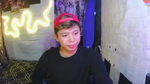 urasian chub online show from November 3, 2025, 7:26 pm