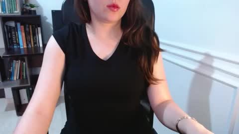 eduard_amun online show from February 10, 2026, 9:30 pm