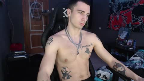 Eduar online show from November 26, 2025, 8:37 am