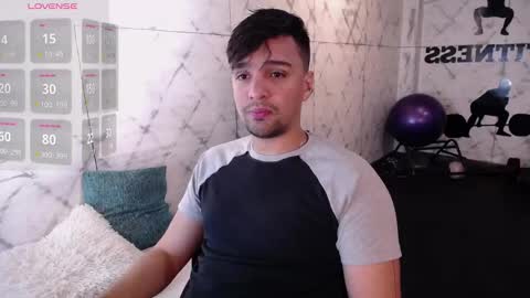 Eduardo online show from October 20, 2025, 3:18 am