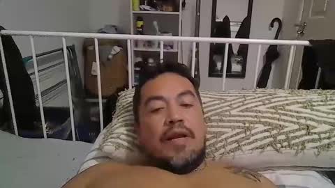 Snapshot of edwill13 chatting on January 6, 2026, 10:34 pm EdM online show from January 6, 2026, 10:34 pm