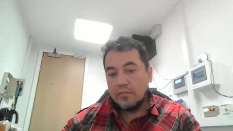 Snapshot of edwill13 chatting on January 9, 2026, 10:51 am EdM online show from January 9, 2026, 10:51 am