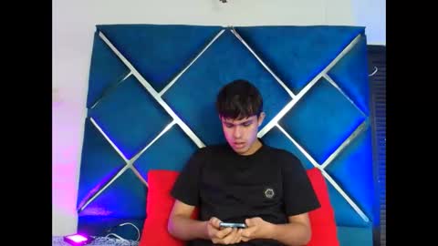Edwin online show from May 2, 2026, 1:16 pm