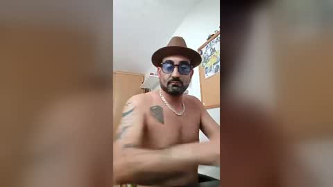 Snapshot of eemmee708927 chatting on June 29, 2026, 2:39 pm eemmee708927 online show from June 29, 2026, 2:39 pm