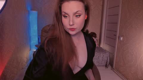 eesmaaarr online show from September 8, 2025, 11:04 pm