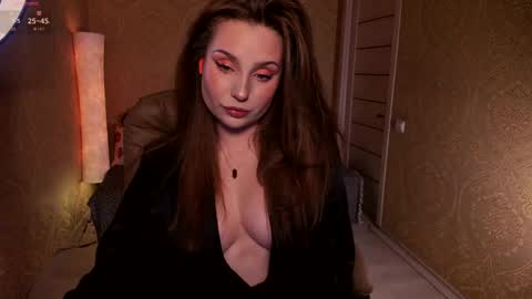 eesmaaarr online show from April 16, 2026, 11:18 pm