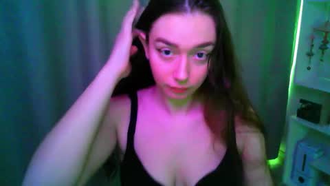 effie_balconii online show from March 9, 2026, 12:53 pm