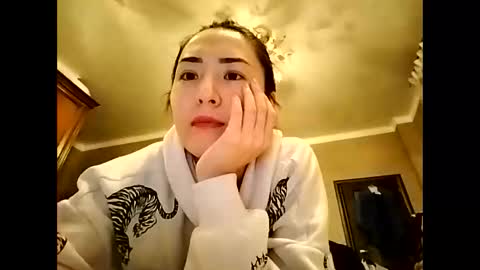 Snapshot of effy007 chatting on January 8, 2025, 1:52 pm Effy online show from January 8, 2025, 1:52 pm