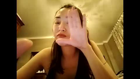 Snapshot of effy007 chatting on January 24, 2025, 7:18 pm Effy online show from January 24, 2025, 7:18 pm