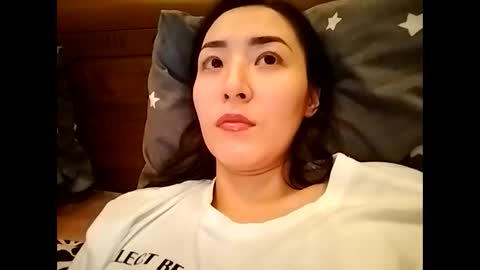 Snapshot of effy007 chatting on March 4, 2025, 1:49 pm Effy online show from March 4, 2025, 1:49 pm