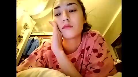 Snapshot of effy007 chatting on March 8, 2025, 2:40 pm Effy online show from March 8, 2025, 2:40 pm