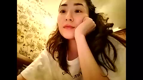 Snapshot of effy007 chatting on March 9, 2025, 3:16 pm Effy online show from March 9, 2025, 3:16 pm