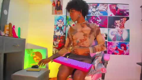 Snapshot of effy_marinn chatting on February 12, 2025, 2:45 am effy_marinn online show from February 12, 2025, 2:45 am