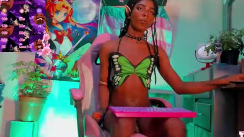 Snapshot of effy_marinn chatting on September 15, 2025, 9:09 am effy_marinn online show from September 15, 2025, 9:09 am