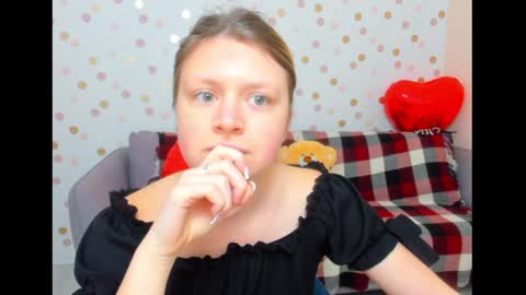 Effy online show from January 27, 2025, 6:41 am