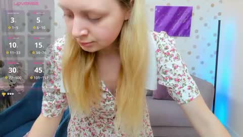 Effy online show from March 11, 2025, 9:13 am