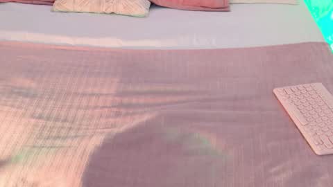           -    new video where i CUM in BIO  online show from October 26, 2025, 4:07 am