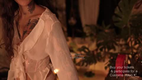 Effy online show from September 30, 2025, 12:48 am