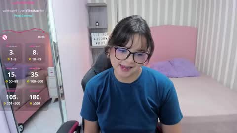  E F F Y  online show from March 3, 2026, 7:20 pm