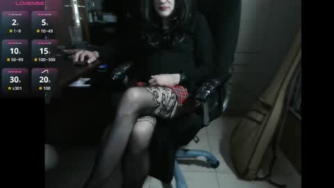 efi_crossou online show from November 3, 2025, 11:26 pm