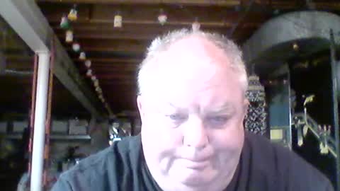 Snapshot of efriff chatting on July 14, 2026, 10:43 am efriff online show from July 14, 2026, 10:43 am