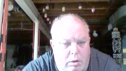 Snapshot of efriff chatting on August 5, 2026, 10:29 am efriff online show from August 5, 2026, 10:29 am