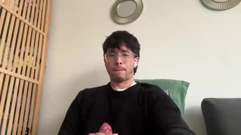 egmezz online show from February 2, 2026, 2:49 pm