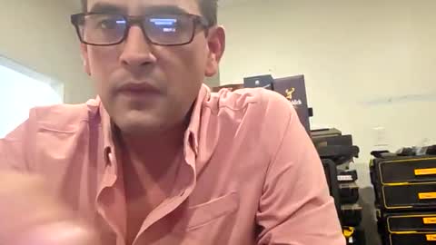 SilverBulture online show from April 16, 2026, 11:33 am