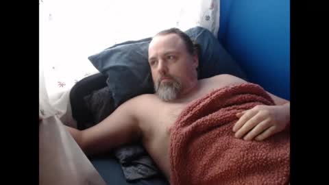 Snapshot of ehmac84 chatting on May 3, 2026, 4:02 pm Eh Mac online show from May 3, 2026, 4:02 pm