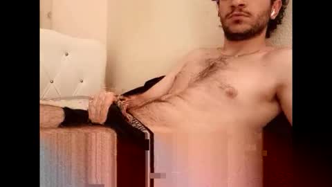 eigengraupia online show from October 19, 2025, 7:36 pm