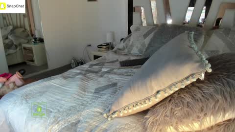 Eileen Rose Milf online show from November 24, 2025, 4:29 pm