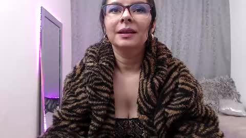 Eileen online show from March 18, 2026, 4:43 pm