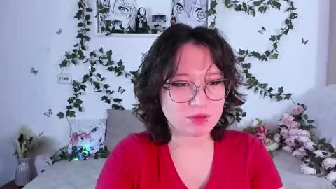 liasama online show from December 1, 2024, 7:36 pm