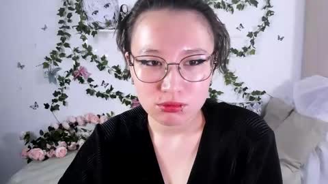 liasama online show from December 10, 2024, 12:17 am