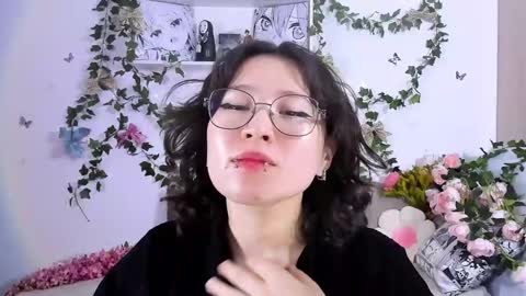 liasama online show from December 28, 2024, 6:28 am